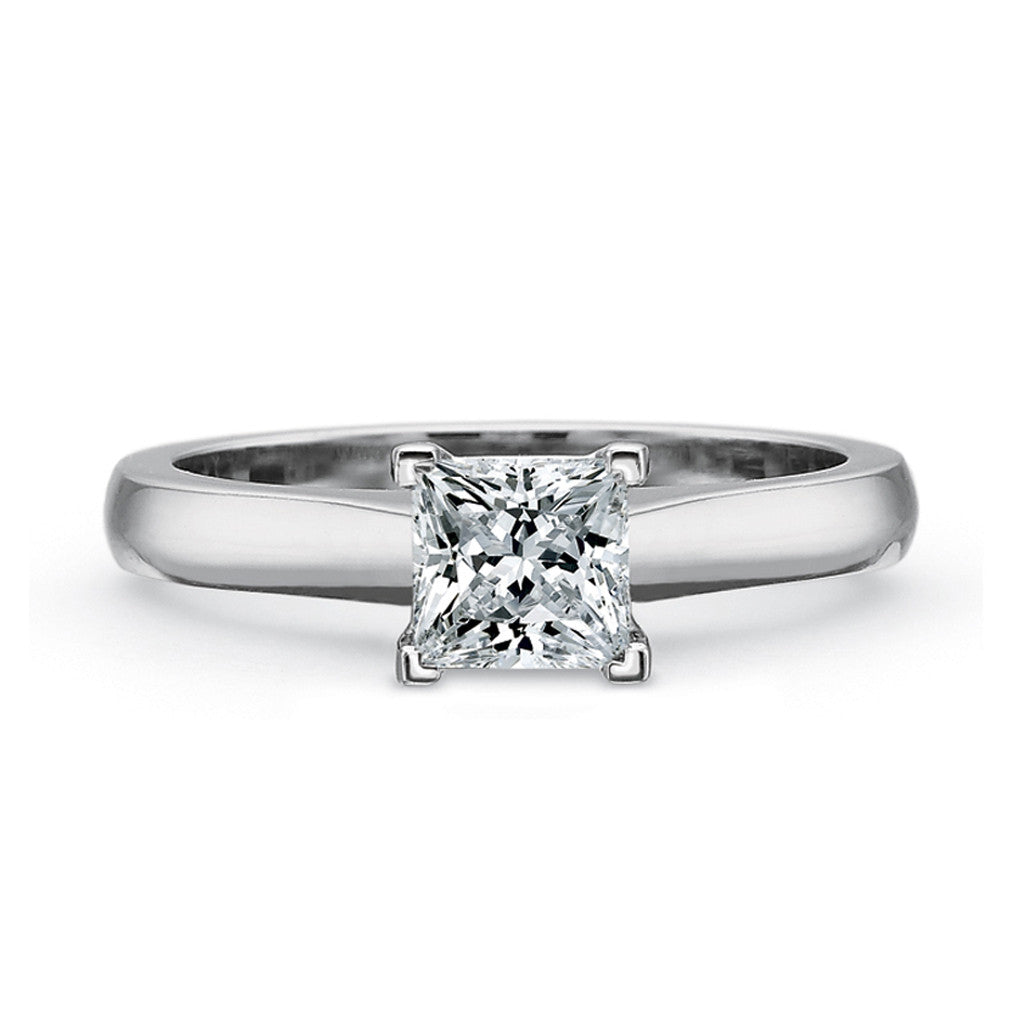 Classic solitaire engagement ring for Princess Cut diamond