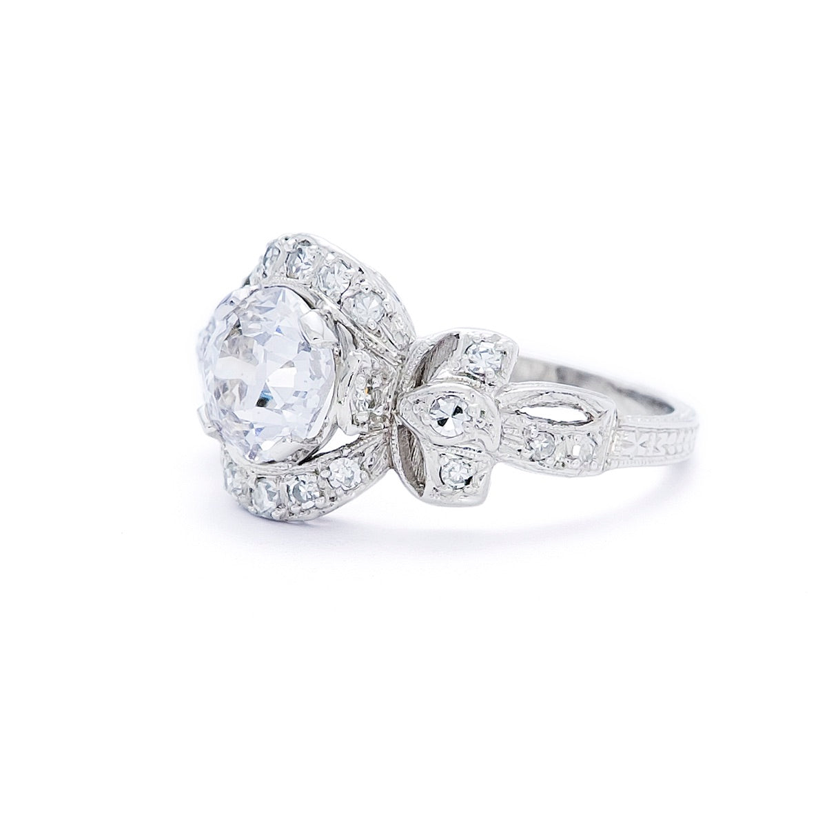 Brax 18K White Gold Diamond Bow Ring 001-671-00079 18KW | Brax Jewelers |  Newport Beach, CA